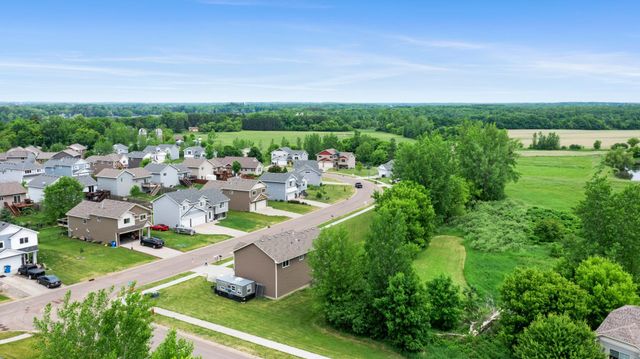 840 Highview Loop SE, Pine City, MN 55063