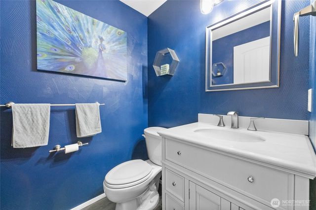 901 Bathke Avenue, Enumclaw, WA 98022