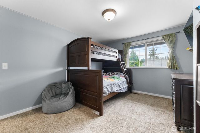 901 Bathke Avenue, Enumclaw, WA 98022