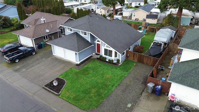 901 Bathke Avenue, Enumclaw, WA 98022