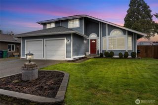 901 Bathke Avenue, Enumclaw, WA 98022