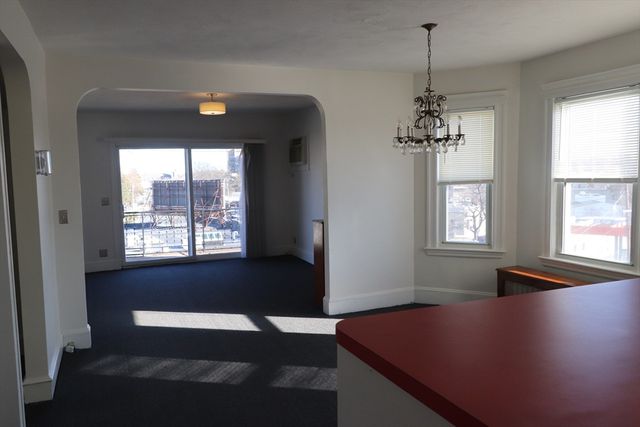 8 Irma Ave 2, Watertown, MA 02472