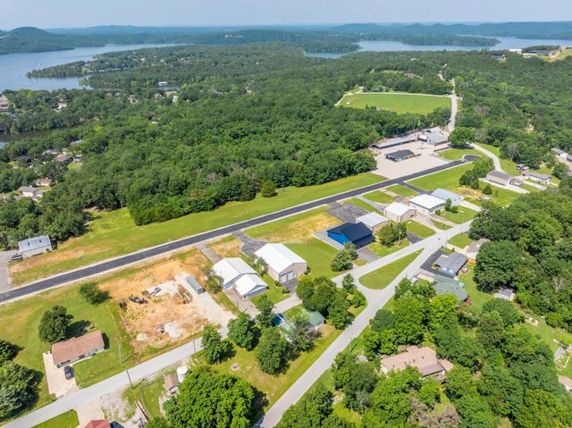 245 Bonanza Drive, Kimberling City, MO 65686