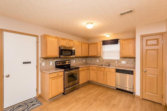 5975 Pennington Creek Drive, Dublin, OH 43016