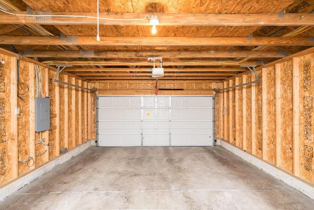 5975 Pennington Creek Drive, Dublin, OH 43016