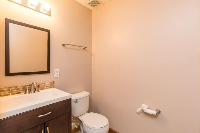 5975 Pennington Creek Drive, Dublin, OH 43016