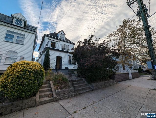 124 2nd Avenue 1, Newark, NJ 07104