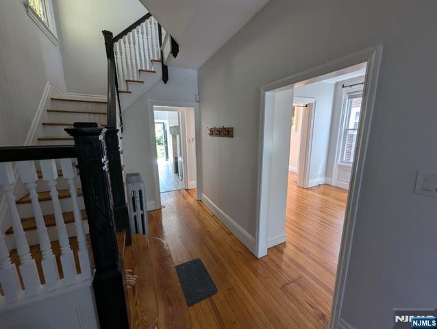 124 2nd Avenue 1, Newark, NJ 07104