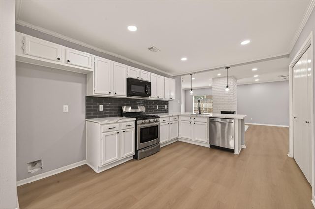 9610 Cabin Creek Drive, Houston, TX 77064