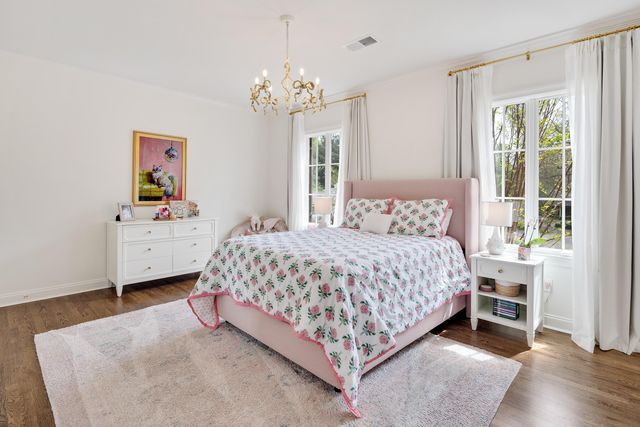 101 N GROVE PARK RD, Memphis, TN 38117