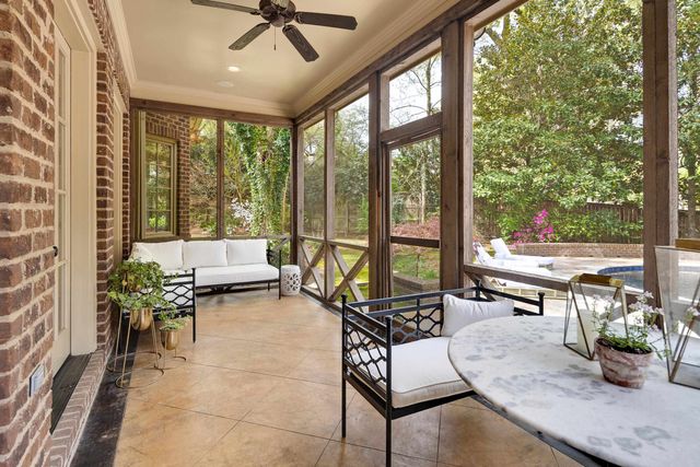 101 N GROVE PARK RD, Memphis, TN 38117