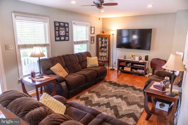 312 13TH ST, Hammonton, NJ 08037