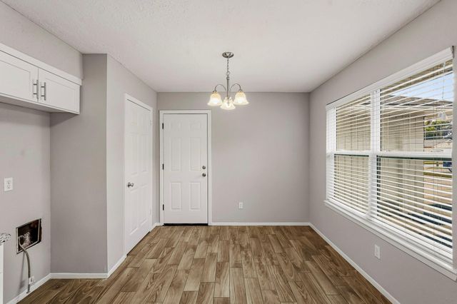 10011 Shell Rock Road, La Porte, TX 77571