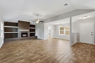 10011 Shell Rock Road, La Porte, TX 77571