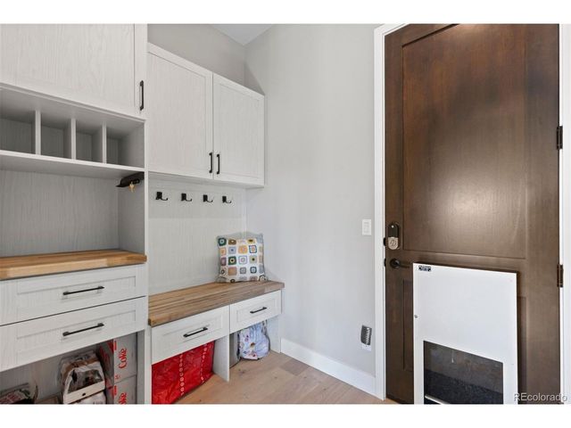 6519 Canyonpoint Rd, Castle Pines, CO 80108