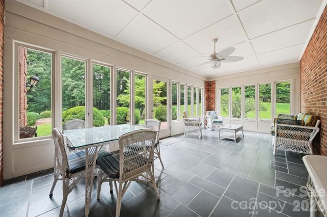 2373 Wilkesboro Boulevard, Lenoir, NC 28645
