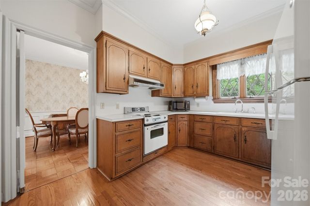2373 Wilkesboro Boulevard, Lenoir, NC 28645