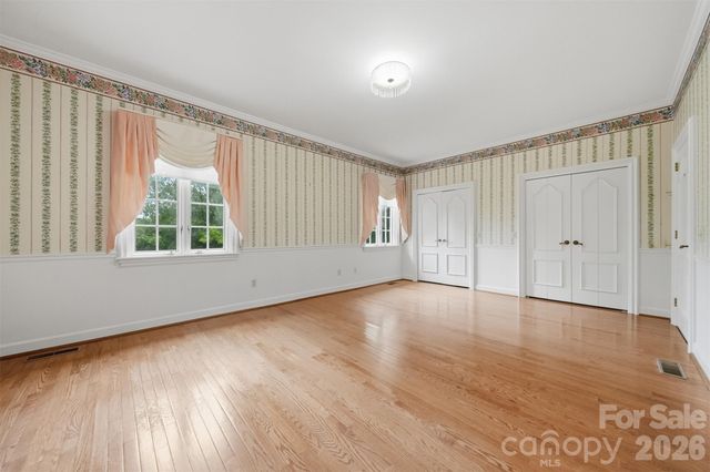 2373 Wilkesboro Boulevard, Lenoir, NC 28645