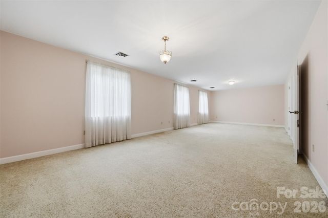 2373 Wilkesboro Boulevard, Lenoir, NC 28645