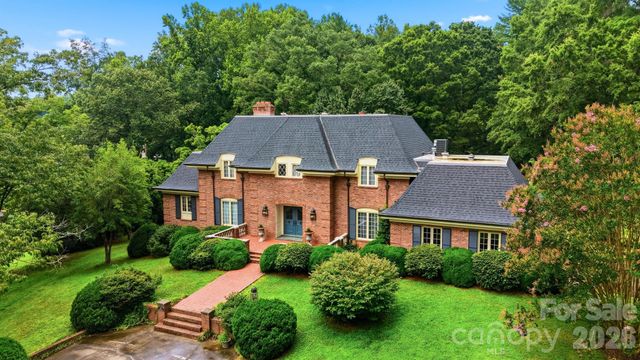 2373 Wilkesboro Boulevard, Lenoir, NC 28645