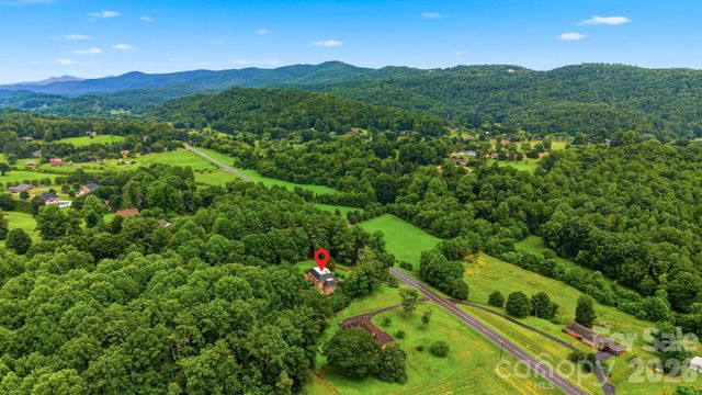 2373 Wilkesboro Boulevard, Lenoir, NC 28645