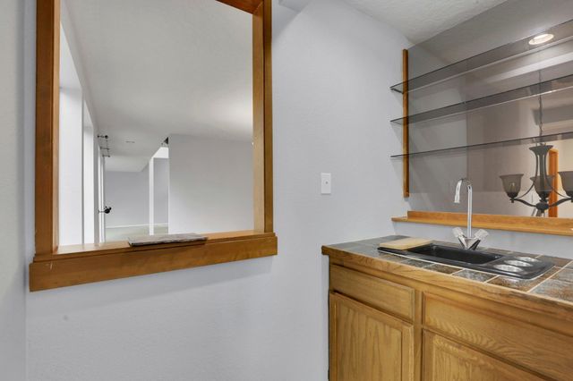 821 S Azalea Dr, Spokane, WA 99224