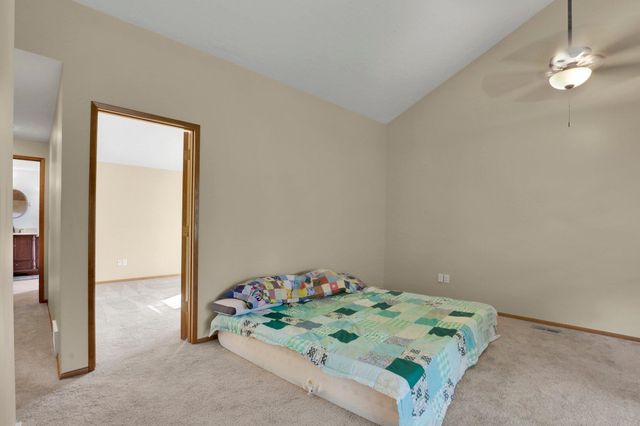 821 S Azalea Dr, Spokane, WA 99224