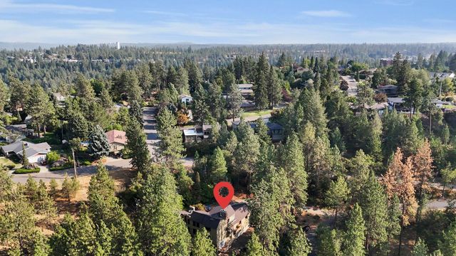 821 S Azalea Dr, Spokane, WA 99224