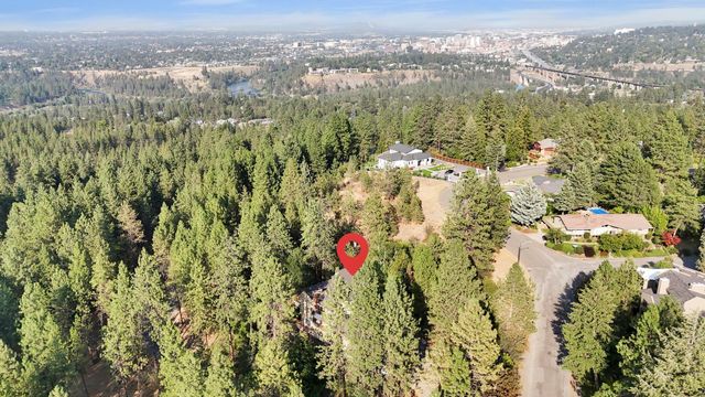821 S Azalea Dr, Spokane, WA 99224
