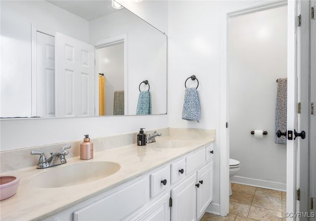912 Westcreek Dr, North Chesterfield, VA 23236
