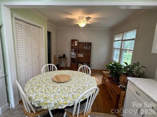 7644 Bramblewood Drive, Charlotte, NC 28217