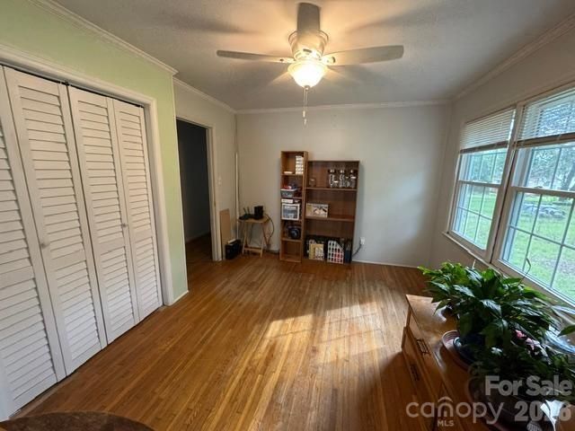 7644 Bramblewood Drive, Charlotte, NC 28217