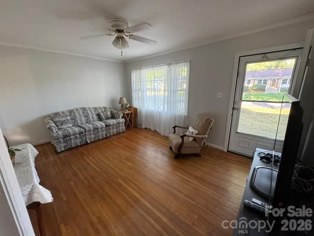7644 Bramblewood Drive, Charlotte, NC 28217