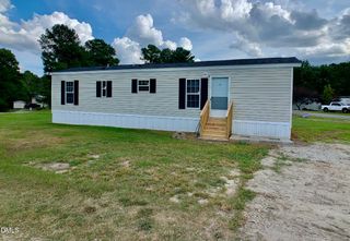 553 Country Lane 4, Clayton, NC 27520