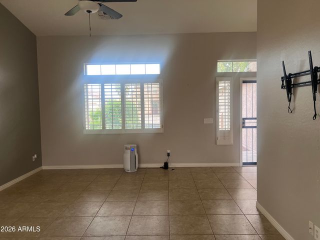 16624 W Saguaro Lane, Surprise, AZ 85388