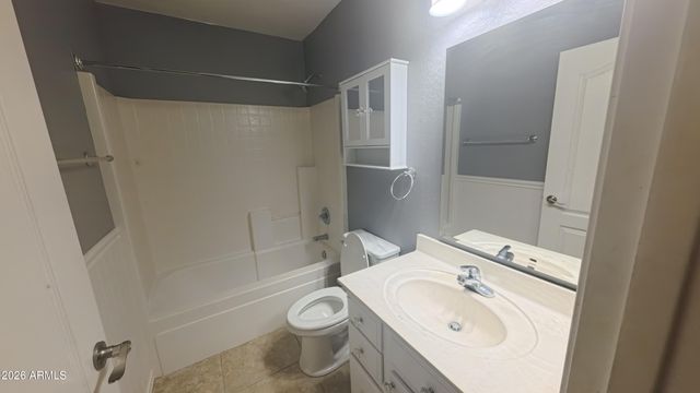 16624 W Saguaro Lane, Surprise, AZ 85388