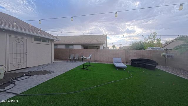 16624 W Saguaro Lane, Surprise, AZ 85388
