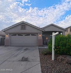 16624 W Saguaro Lane, Surprise, AZ 85388