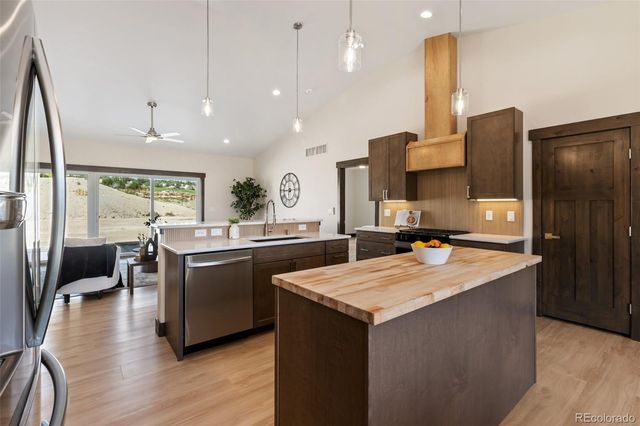 3605 Telegraph Trail, Canon City, CO 81212