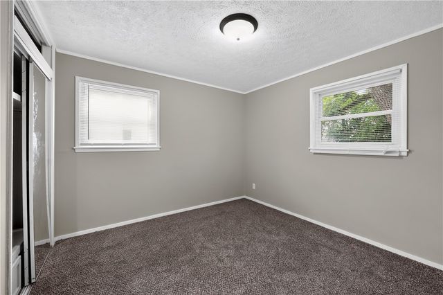 5255 Ferngrove Drive, Dayton, OH 45432