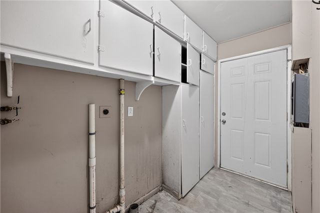 5255 Ferngrove Drive, Dayton, OH 45432
