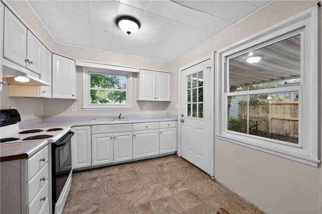 5255 Ferngrove Drive, Dayton, OH 45432