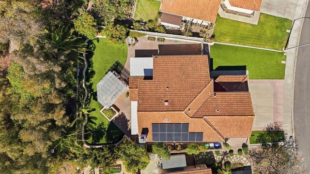 7746 Goldfish, San Diego, CA 92129