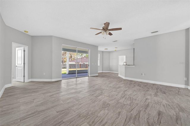 183 LAKE THOMAS, Winter Haven, FL 33880