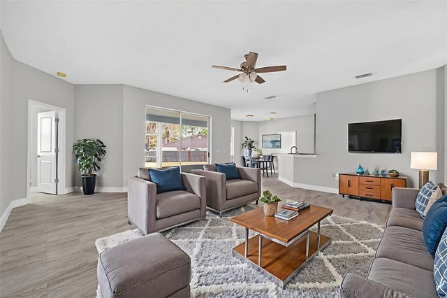 183 LAKE THOMAS, Winter Haven, FL 33880