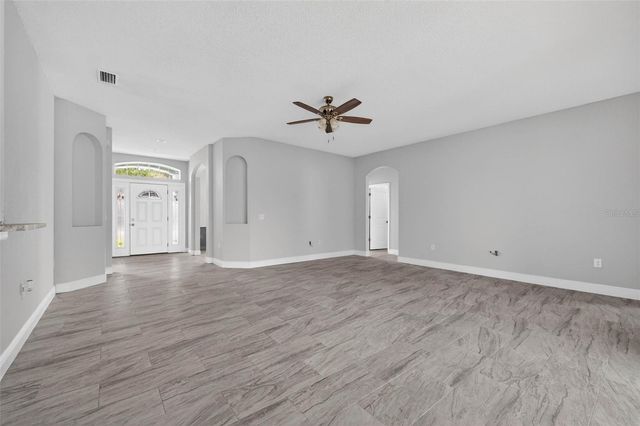 183 LAKE THOMAS, Winter Haven, FL 33880