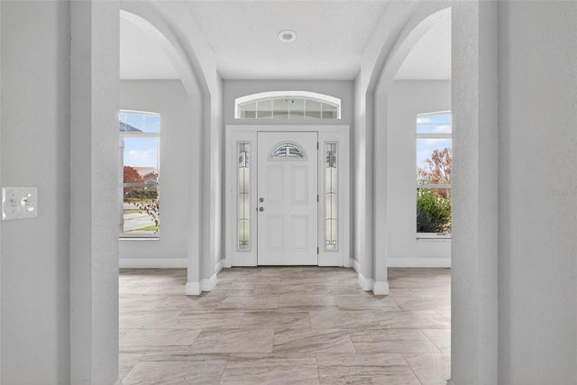 183 LAKE THOMAS, Winter Haven, FL 33880