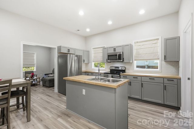 87 Arcadia Street, Rock Hill, SC 29730