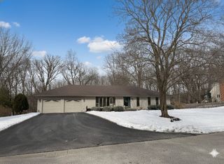 14320 Westwood Trail, Woodstock, IL 60098