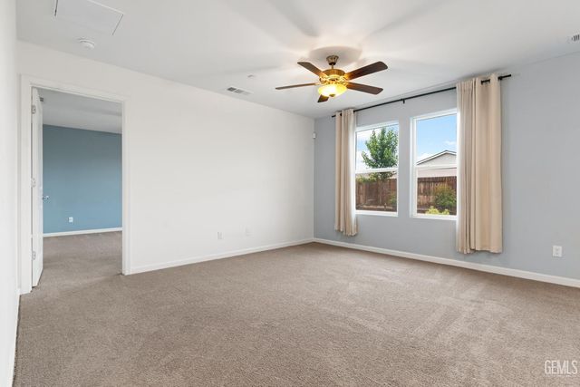 8627 Delcon Drive, Bakersfield, CA 93307